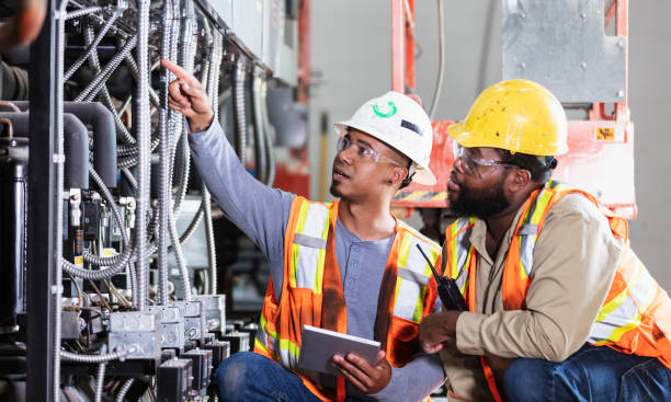 Best Electrical Troubleshooting Services  in Muscatine, IA